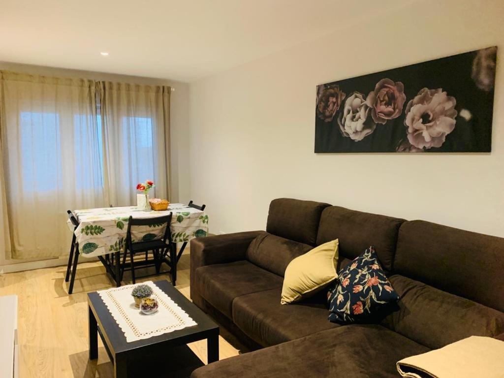 Piso Recien Reformado Y Con Buena Ubicacion Appartement Oviedo Buitenkant foto